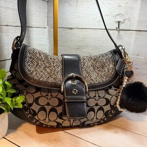 Coach Black and Cream Shoulder Bag